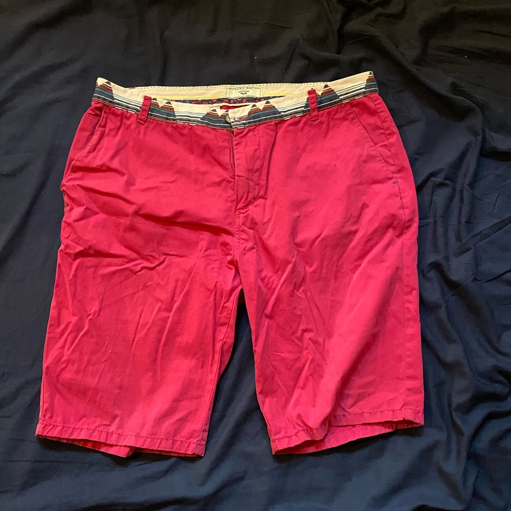 Men’s shirts